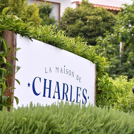 Bed & Breakfast Relais Maison De Charles *