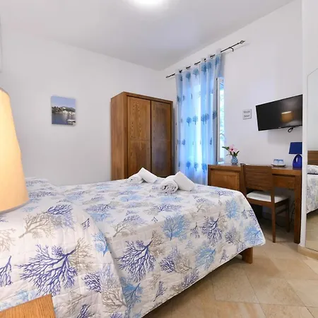 Relais Maison De Charles Bed & Breakfast Ischia